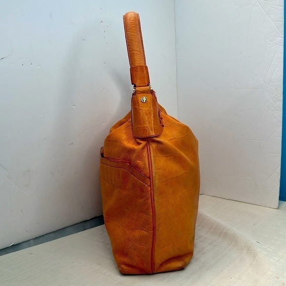 Cole Haan pop of color orange creamsicle leather hobo bag - Picture 4 of 10